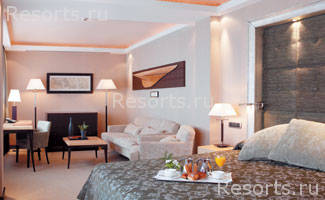 Hesperia Finisterre 6